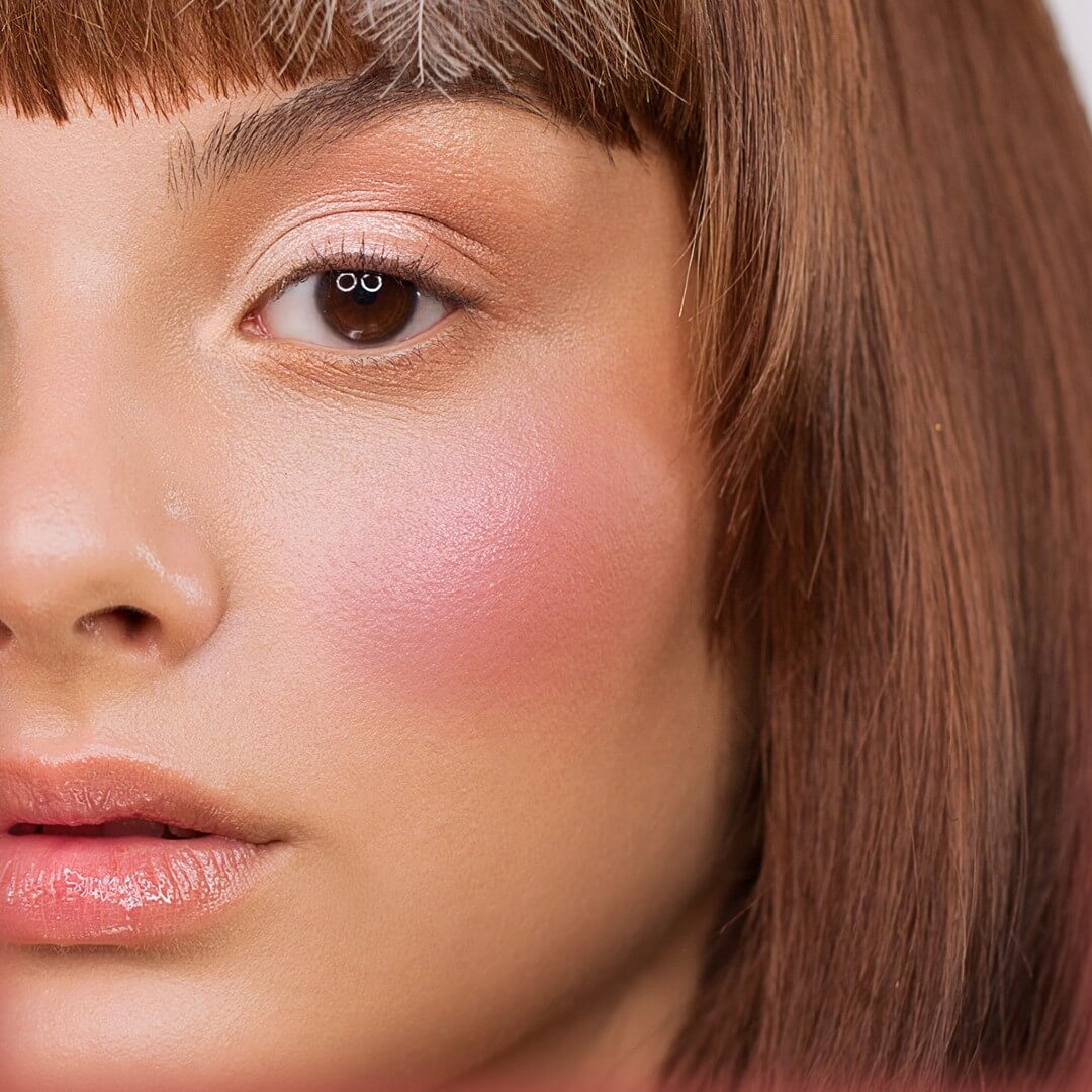 Image couleur du fard à joue liquide 05 douce canneberge