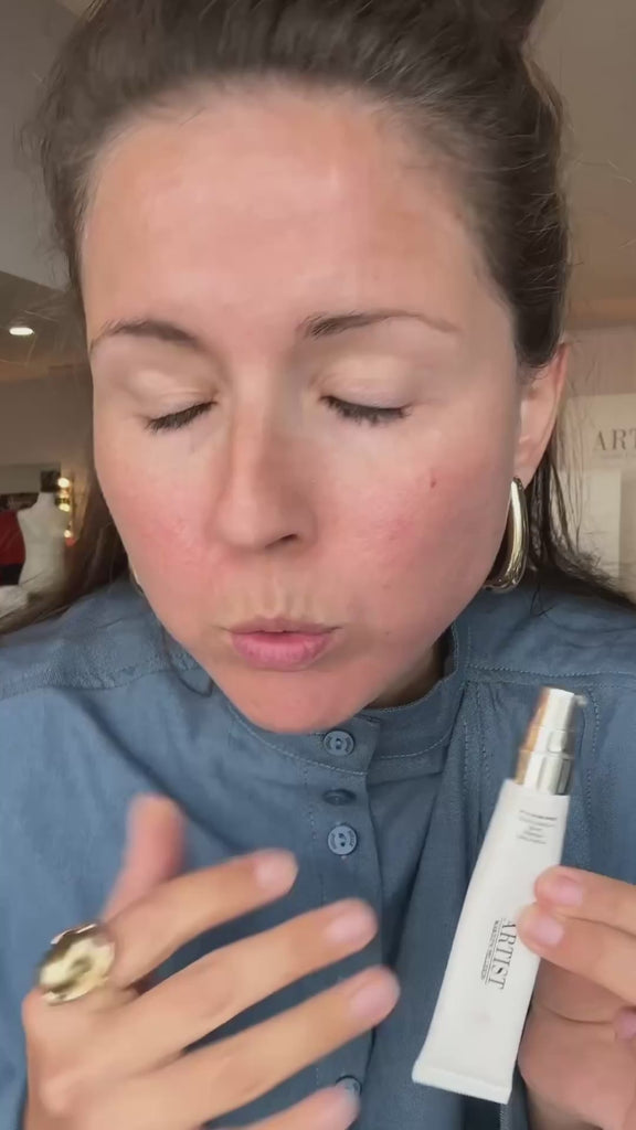 Vidéo base de maquillage hydratante ARTIST
